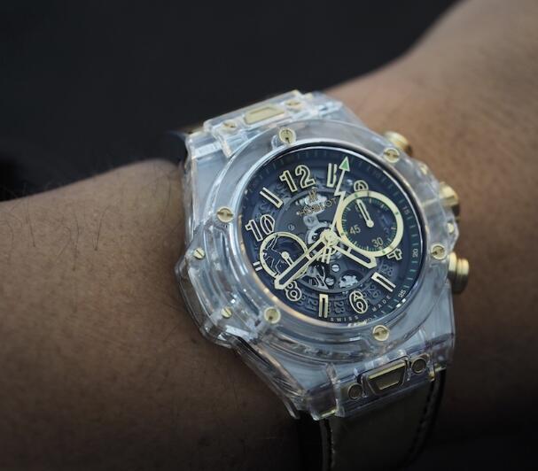 Many elements on the dial have embodied the close relationship between Hublot and Usain Bolt.
