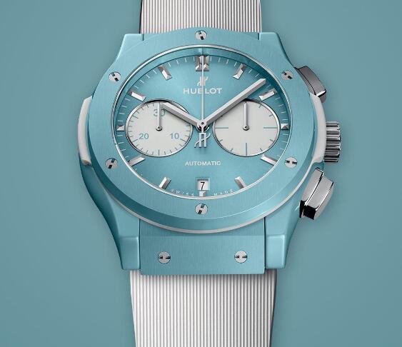 The sky blue dial Hublot looks fresh and pure.
